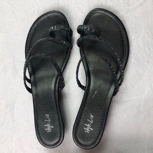 Style $ Co. black rhinestone toe heeled sandals!